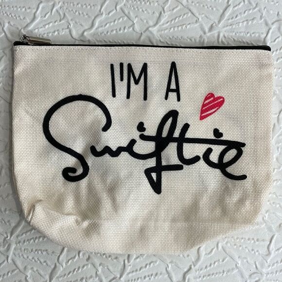 I’m a Swiftie Multipurpose bag - Picture 2 of 6
